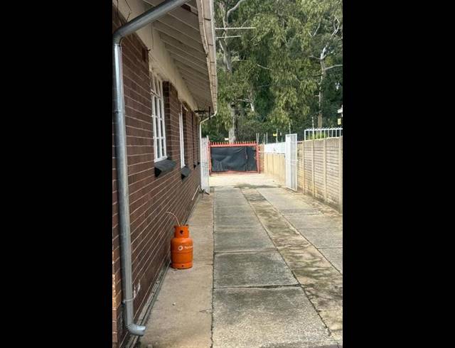 3 BEDROOM PROPERTY TO RENT IN KENSINGTON